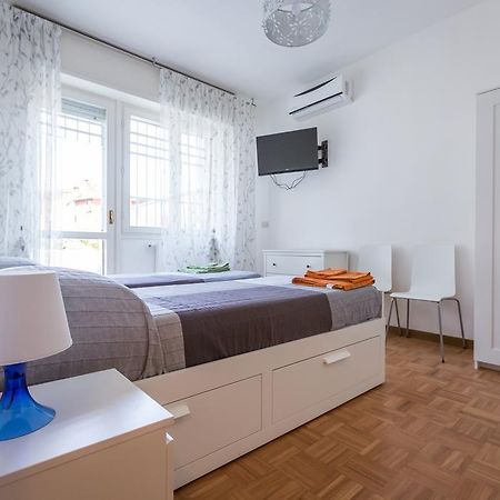 Bolognina Central Apartment Bologna Bagian luar foto