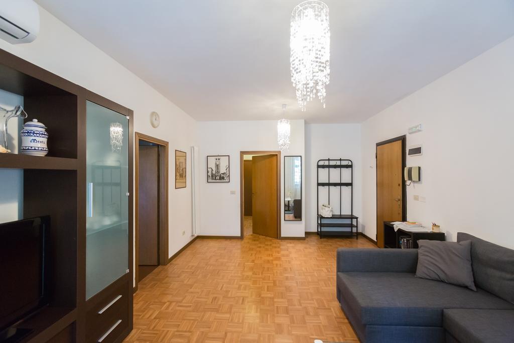 Bolognina Central Apartment Bologna Bagian luar foto