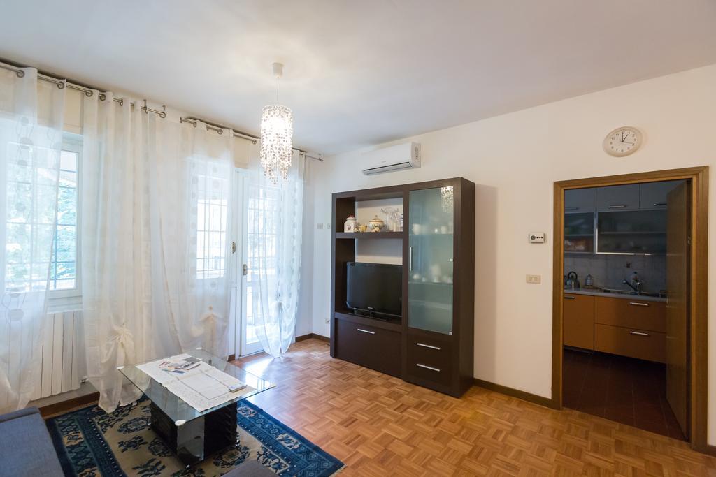 Bolognina Central Apartment Bologna Bagian luar foto